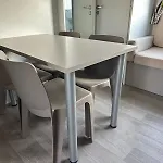 4-6 Personnes * Lattes