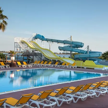 Camping 4-6 Personnes *